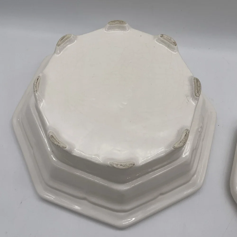 Vintage California Pottery USA Soup Tureen 2qt Octagon White Cream Lidded Lid‎